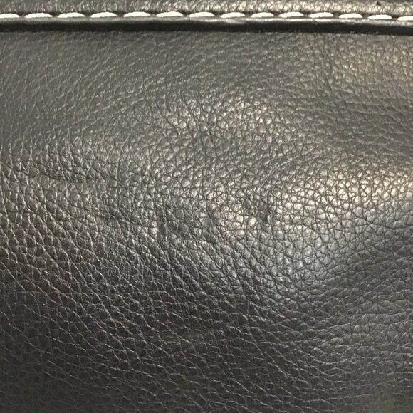 TOD'S Black Pebbled Leather Dual Handle Shoulder Bag - Picture 13 of 14